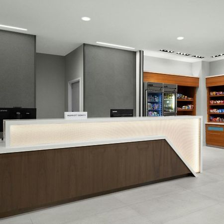 Springhill Suites Irvine John Wayne Airport / Orange County Екстериор снимка