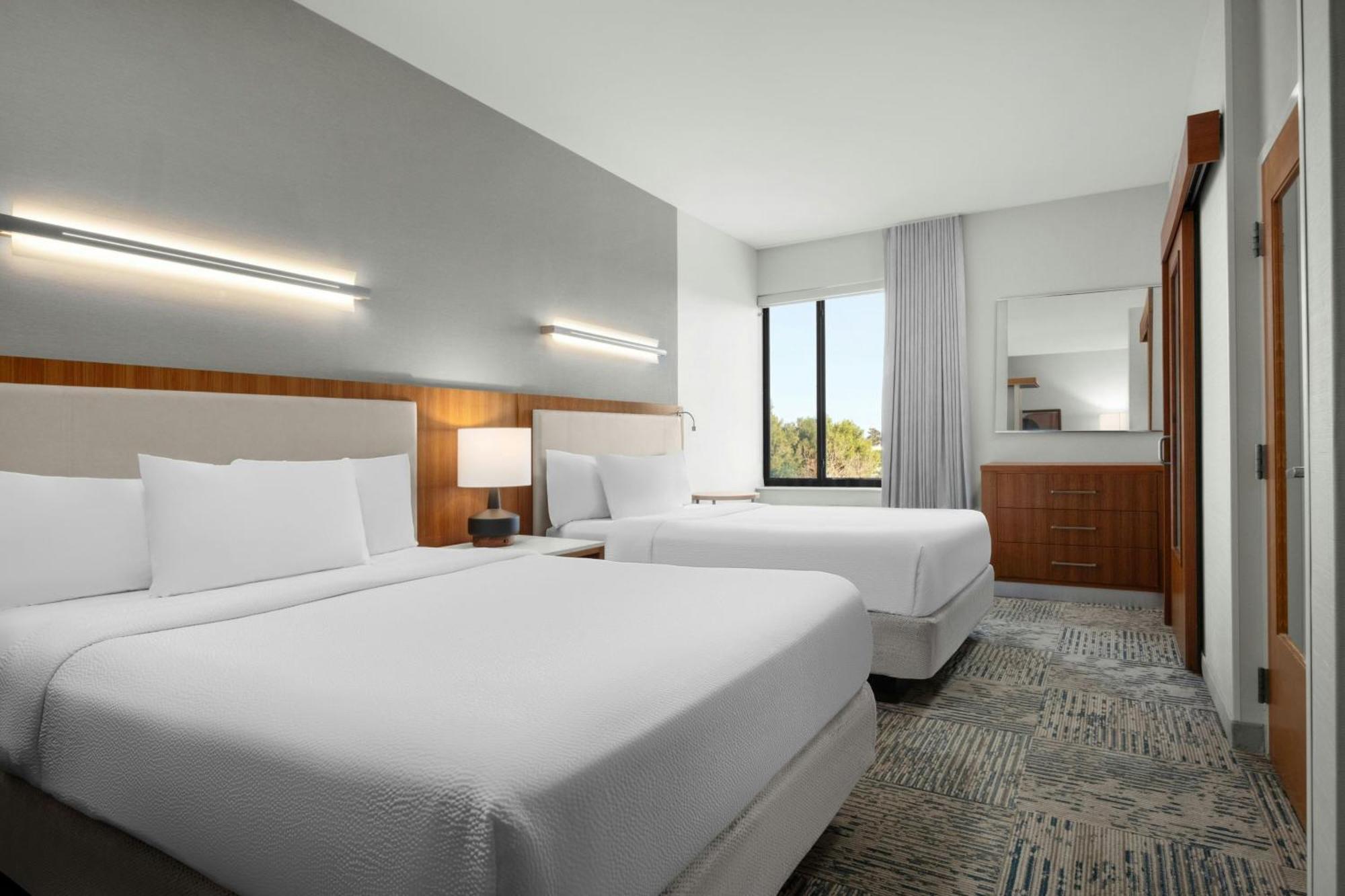 Springhill Suites Irvine John Wayne Airport / Orange County Екстериор снимка