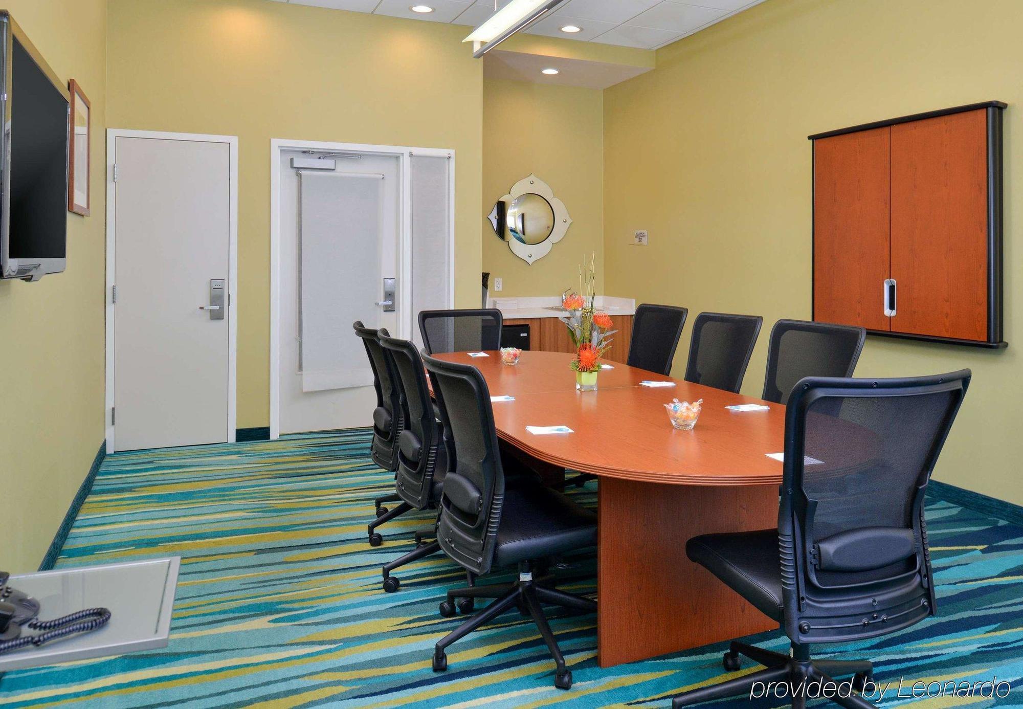 Springhill Suites Irvine John Wayne Airport / Orange County Екстериор снимка