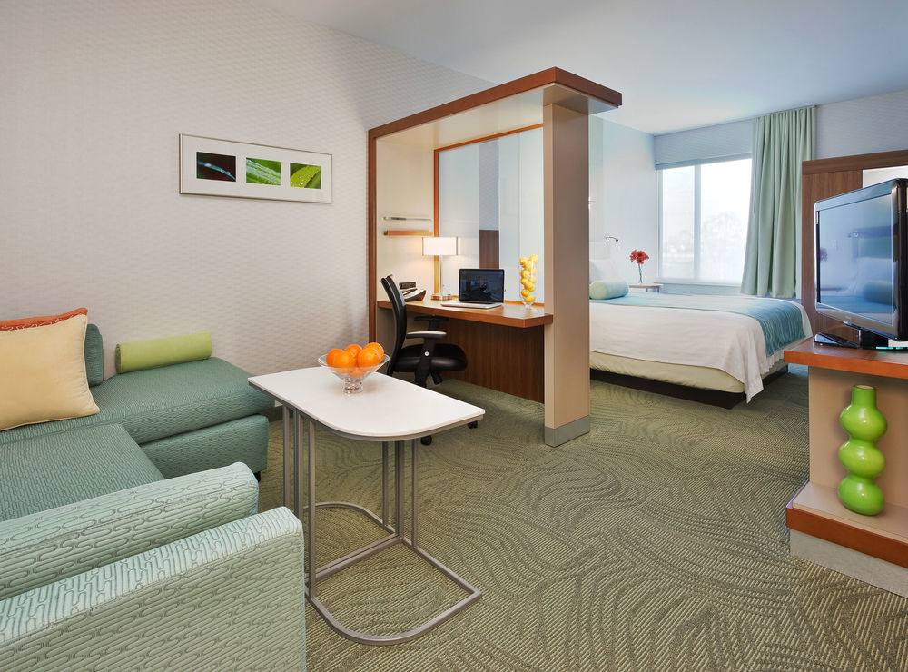 Springhill Suites Irvine John Wayne Airport / Orange County Стая снимка