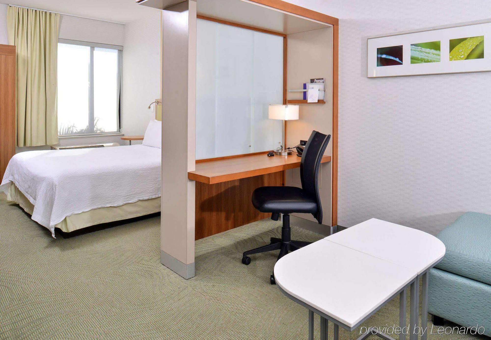 Springhill Suites Irvine John Wayne Airport / Orange County Екстериор снимка